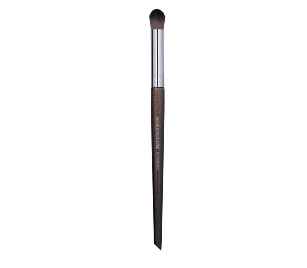 Artisan brush, N236-precision blender brush large